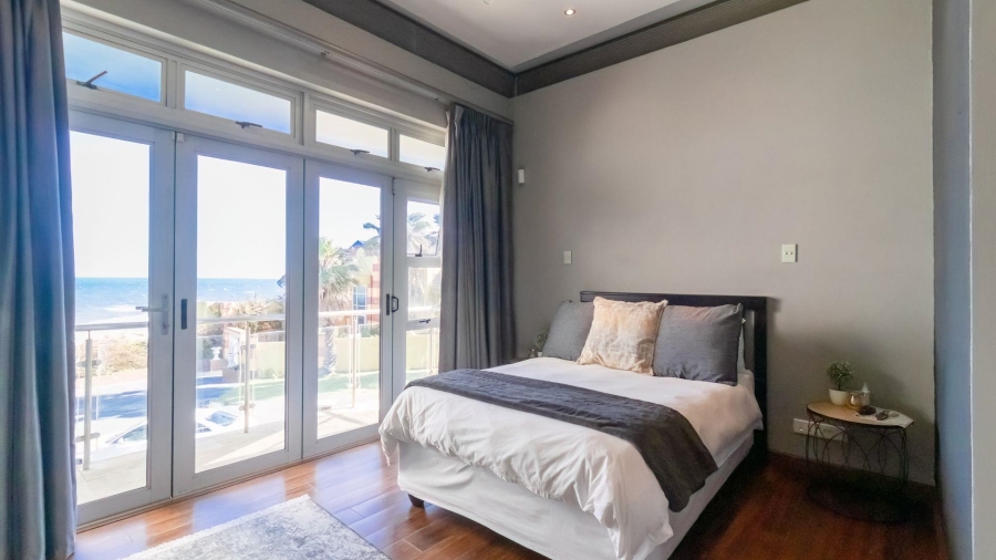 5 Bedroom Property for Sale in Gonubie Eastern Cape